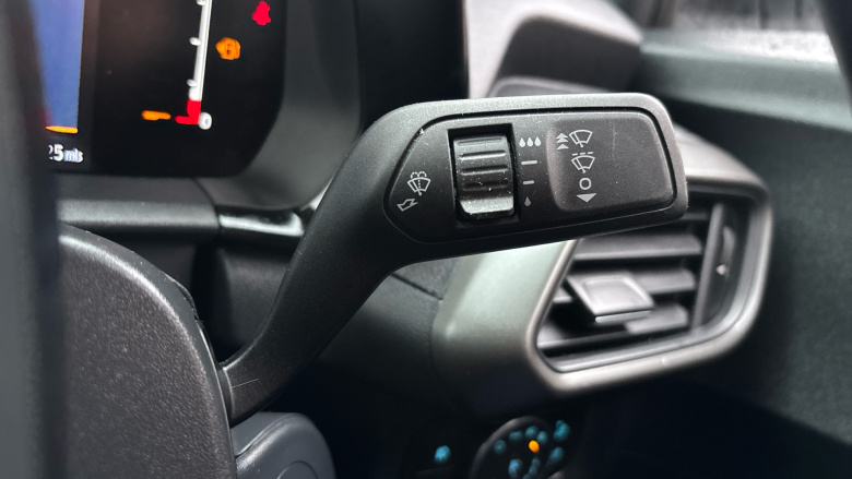 Ford Transit Courier Petrol 1.0 EcoBoost 125ps Limited Van